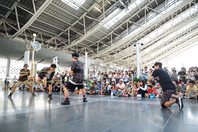 DOUBLE DUTCH PERFORMANCE in OSAKA STATION CITY 2019 〜Fat man Crew presents〜